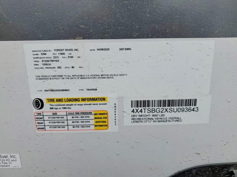 79740565 :رقم المزاد ، 4X4TSBG2XSU093643 vin ، 2025 Salem Recreational Vehicle (rv) مزاد بيع