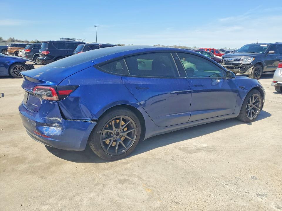 46385326 :رقم المزاد ، 5YJ3E1EB3MF003481 vin ، 2021 Tesla Model 3 مزاد بيع