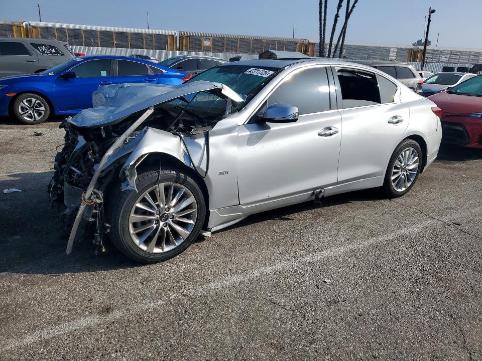47211326 :رقم المزاد ، JN1EV7AP0LM208309 vin ، 2020 Infiniti Q50 مزاد بيع