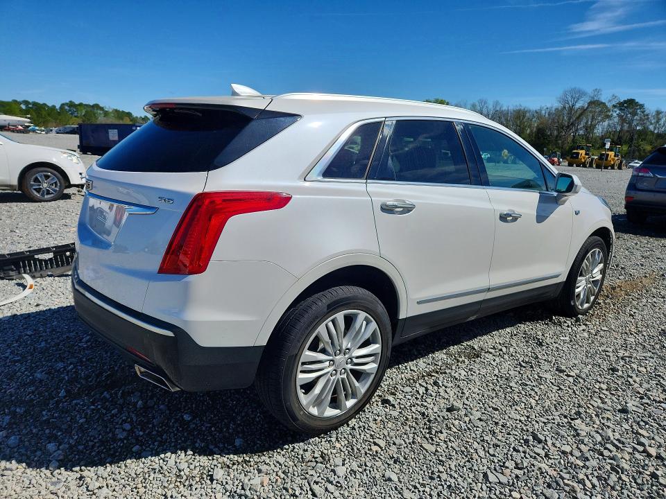 46285436 :رقم المزاد ، 1GYKNCRS6HZ259979 vin ، 2017 Cadillac Xt5 مزاد بيع