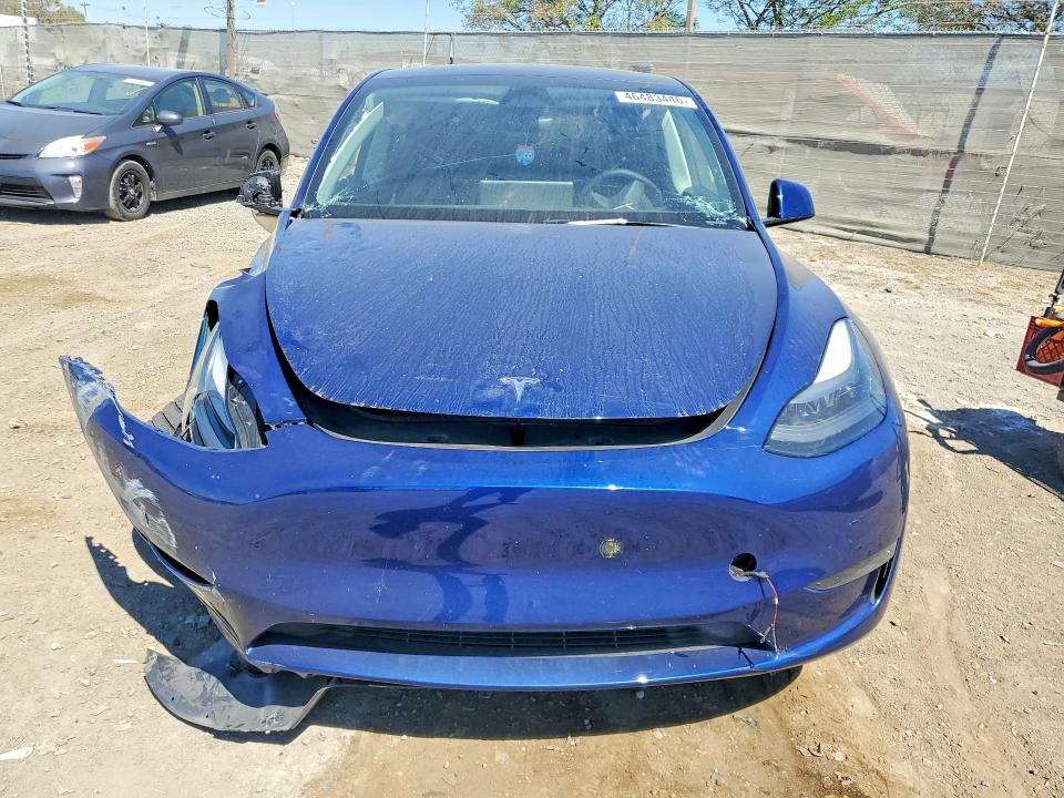 2024 Tesla Model Y მანქანა იყიდება აუქციონზე, vin: 7SAYGDEE2RA239025, აუქციონის ნომერი: 46483446