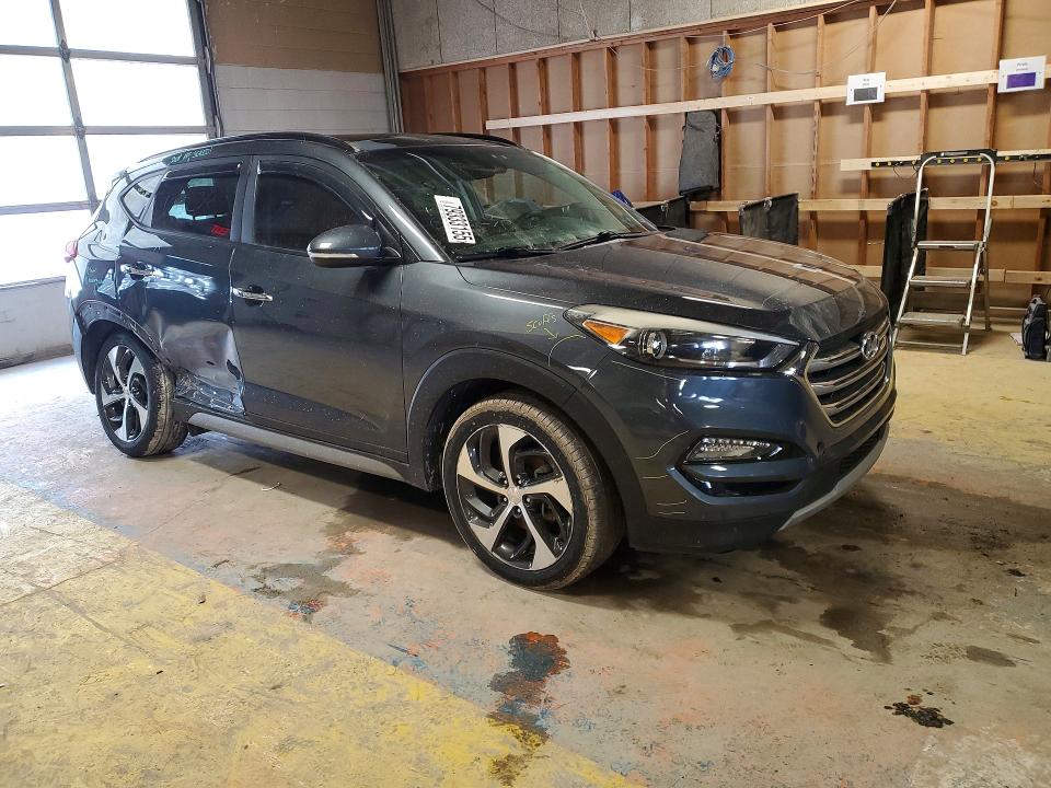 79333155 :رقم المزاد ، KM8J33A26JU630236 vin ، 2018 Hyundai Tucson مزاد بيع