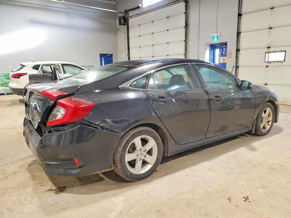 47219026 :رقم المزاد ، 2HGFC2F76GH010766 vin ، 2016 Honda Civic مزاد بيع