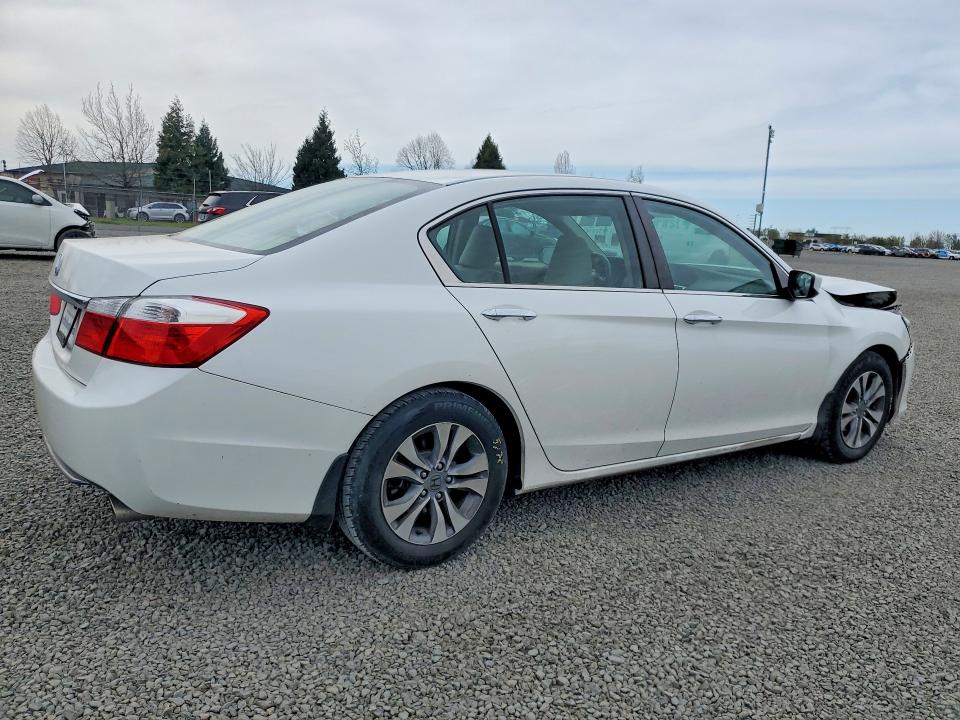 Продаж на аукціоні авто 2015 Honda Accord, vin: 1HGCR2F31FA216394, номер лоту: 48174226