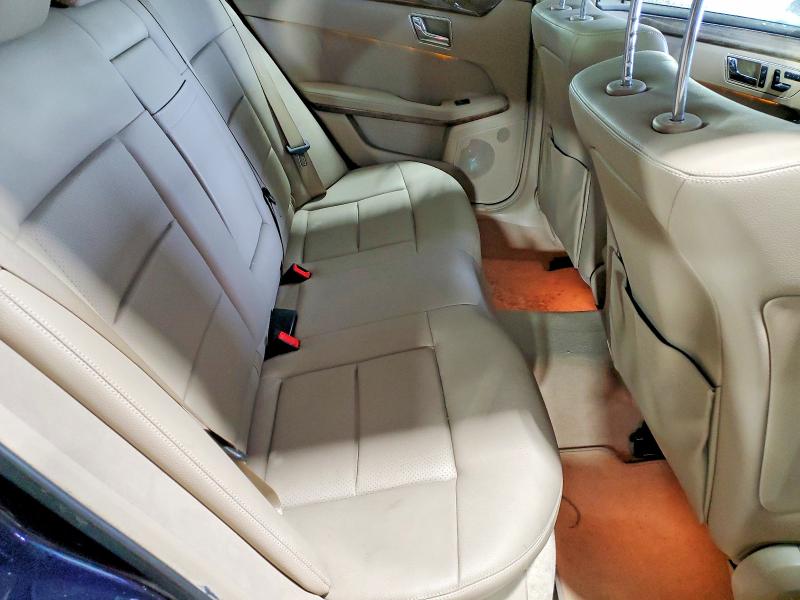 77543265 :رقم المزاد ، WDDHF8HB5AA230396 vin ، 2010 Mercedes-benz E مزاد بيع