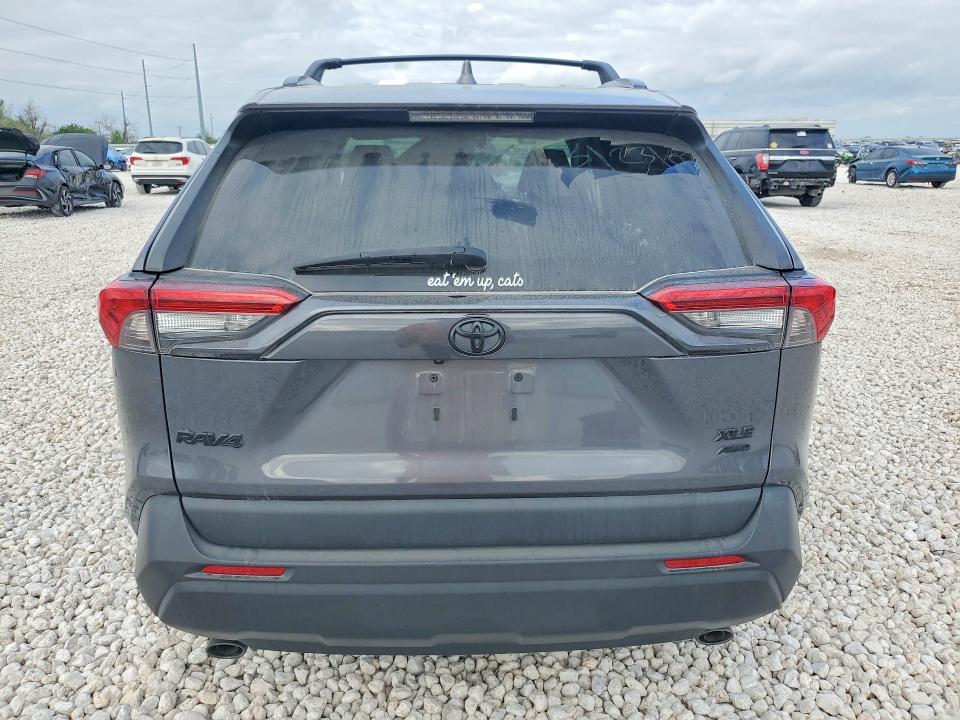2022 Toyota Rav4 მანქანა იყიდება აუქციონზე, vin: 2T3P1RFV4NC267276, აუქციონის ნომერი: 47470616