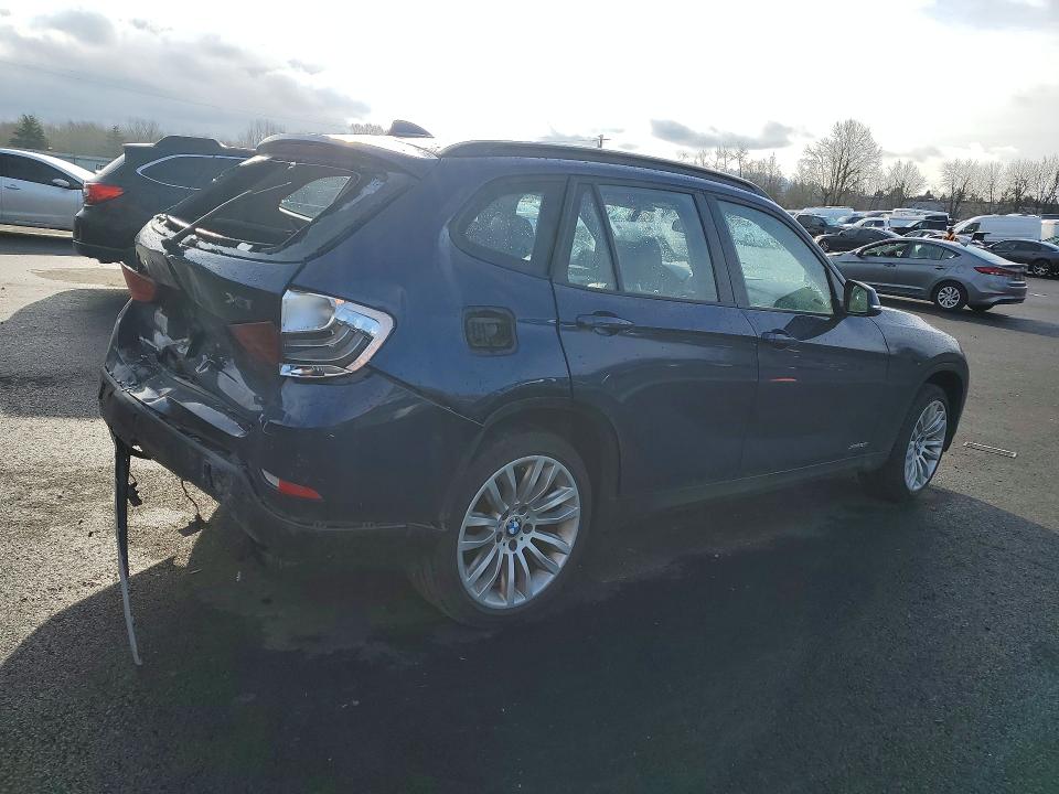 2014 Bmw X1 მანქანა იყიდება აუქციონზე, vin: WBAVL1C54EVY21667, აუქციონის ნომერი: 41988336