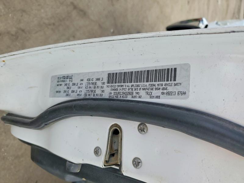 45521366 :رقم المزاد ، 3C6UR5CJ5HG529628 vin ، 2017 Ram 2500 مزاد بيع