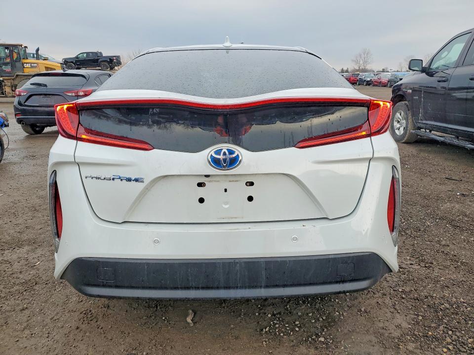 Продаж на аукціоні авто 2022 Toyota Prius Prime, vin: JTDKAMFP7N3218640, номер лоту: 45466236