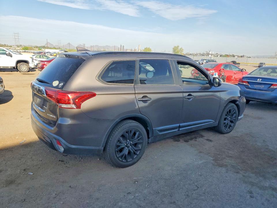 47885806 :رقم المزاد ، JA4AD3A31KZ051504 vin ، 2019 Mitsubishi Outlander مزاد بيع