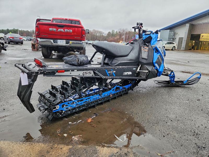 47067546 :رقم المزاد ، SN1EFM8P6HC712789 vin ، 2017 Polaris Rmk 800 مزاد بيع