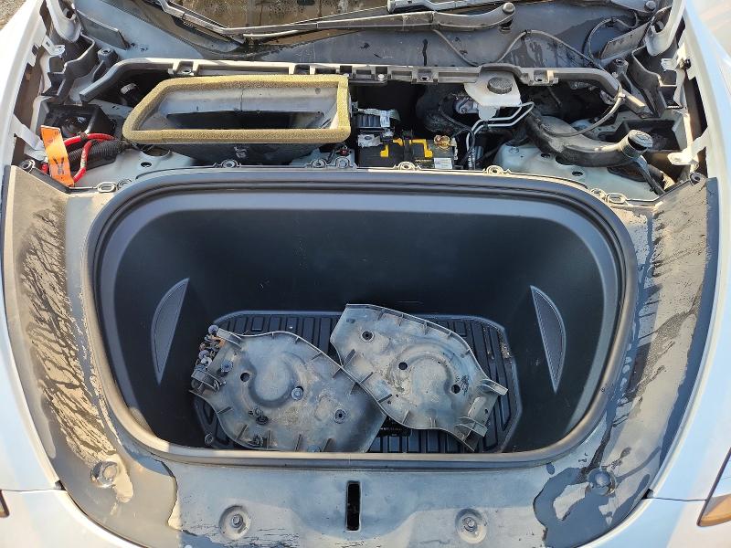 2020 Tesla Model Y მანქანა იყიდება აუქციონზე, vin: 5YJYGDEE4LF041859, აუქციონის ნომერი: 46742846