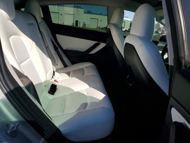 Продаж на аукціоні авто 2018 Tesla Model 3, vin: 5YJ3E1EB5JF100581, номер лоту: 46980056