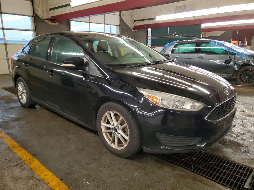 48013456 :رقم المزاد ، 1FADP3F23GL233747 vin ، 2016 Ford Focus مزاد بيع