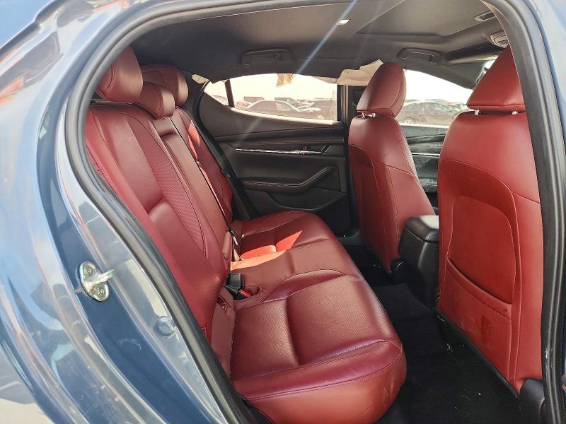 41970626 :رقم المزاد ، JM1BPALL5N1515562 vin ، 2022 Mazda 3 مزاد بيع