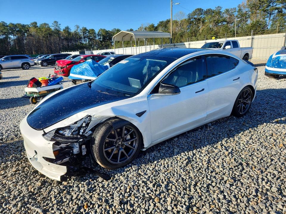 2019 Tesla Model 3 მანქანა იყიდება აუქციონზე, vin: 5YJ3E1EA8KF331614, აუქციონის ნომერი: 46028876
