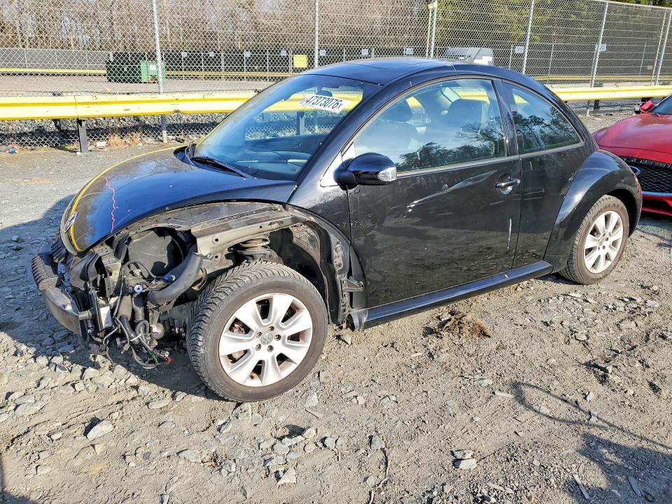 47373076 :رقم المزاد ، 3VWRW31C68M520662 vin ، 2008 Volkswagen New Beetle مزاد بيع