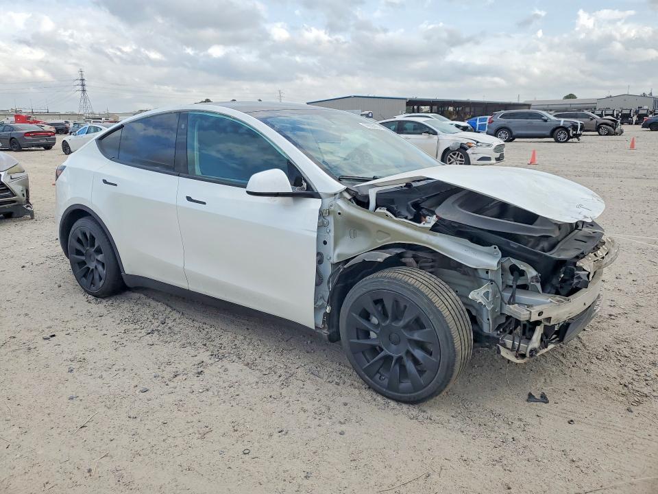 2022 Tesla Model Y მანქანა იყიდება აუქციონზე, vin: 7SAYGDEE8NA010875, აუქციონის ნომერი: 79926965