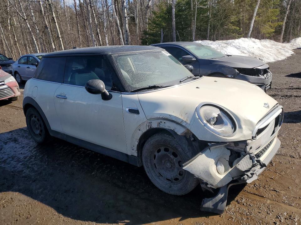 79481625 :رقم المزاد ، WMWXM5C58F3A58078 vin ، 2015 Mini Cooper مزاد بيع