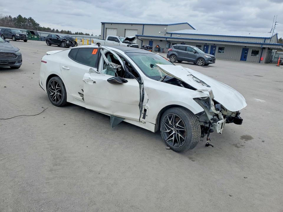 46270166 :رقم المزاد ، KNAE35LD0N6110363 vin ، 2022 Kia Stinger مزاد بيع