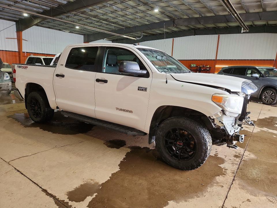 2016 Toyota Tundra Sr5 V8 Crewma მანქანა იყიდება აუქციონზე, vin: 5TFDY5F15GX495563, აუქციონის ნომერი: 46061606