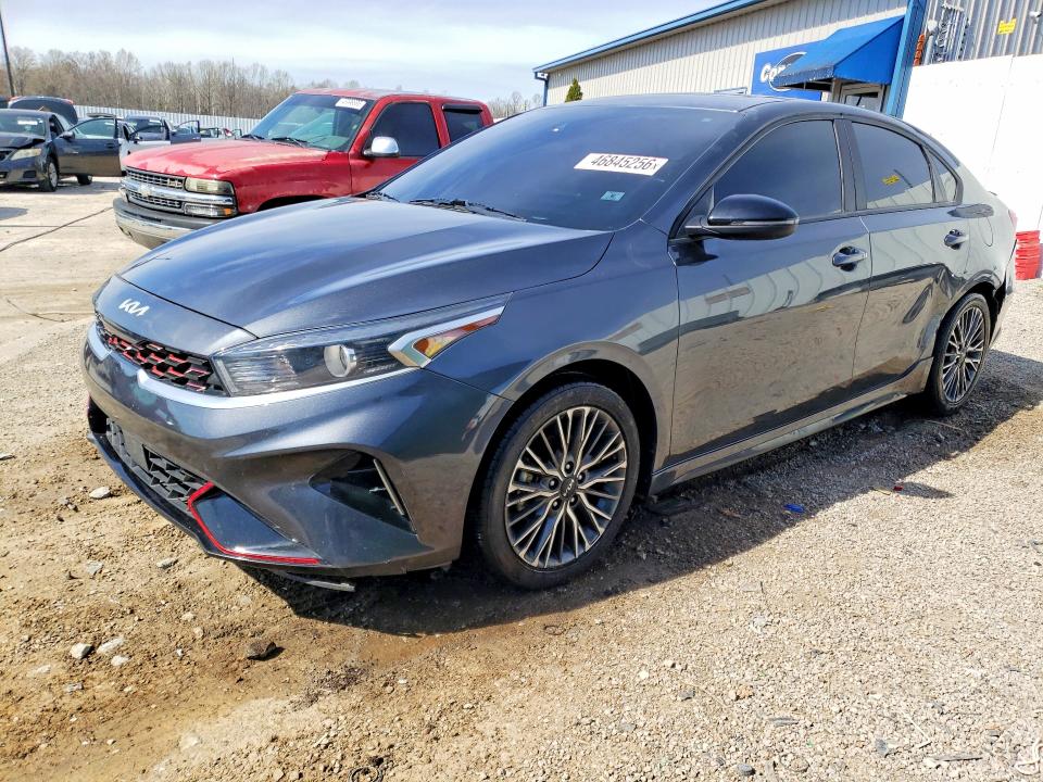 46845256 :رقم المزاد ، 3KPF54AD6PE555623 vin ، 2023 Kia Forte مزاد بيع