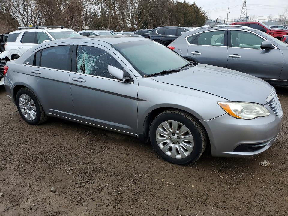 79335585 :رقم المزاد ، 1C3CCBAB2DN667603 vin ، 2013 Chrysler 200 مزاد بيع