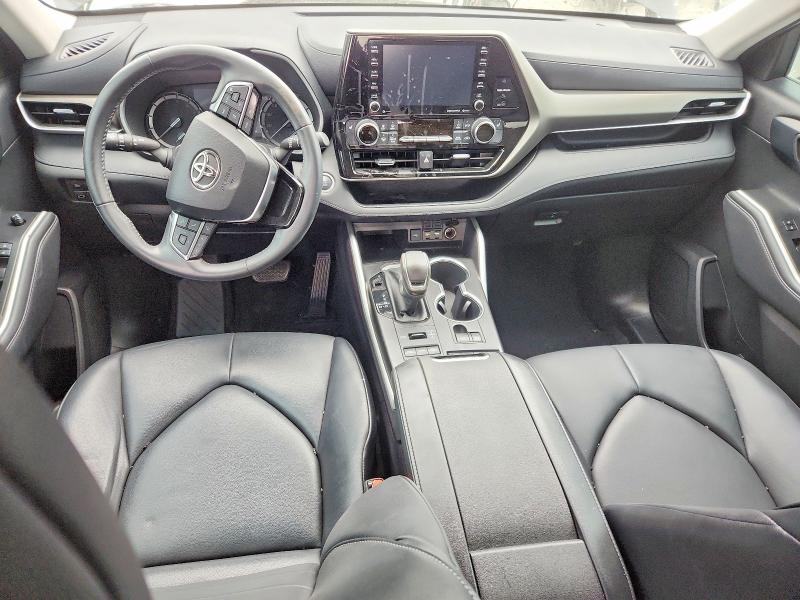2021 Toyota Highlander მანქანა იყიდება აუქციონზე, vin: 5TDGZRBH3MS559136, აუქციონის ნომერი: 47512676