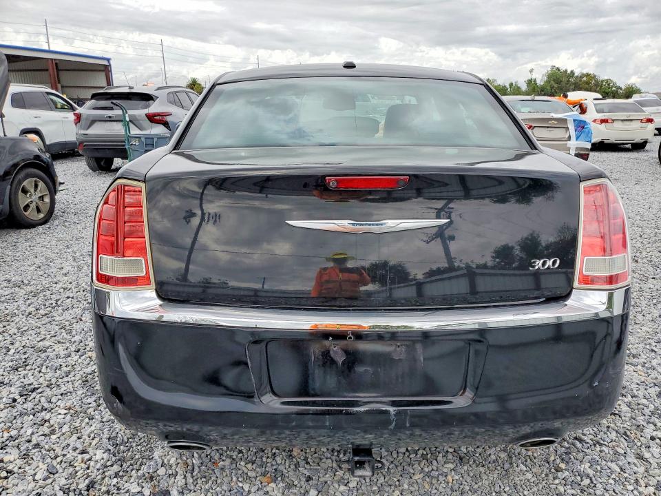 2012 Chrysler 300 მანქანა იყიდება აუქციონზე, vin: 2C3CCACG0CH250121, აუქციონის ნომერი: 45776386