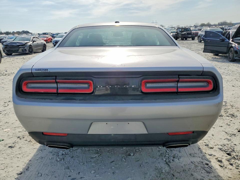 47036926 :رقم المزاد ، 2C3CDZAG2GH336812 vin ، 2016 Dodge Challenger مزاد بيع