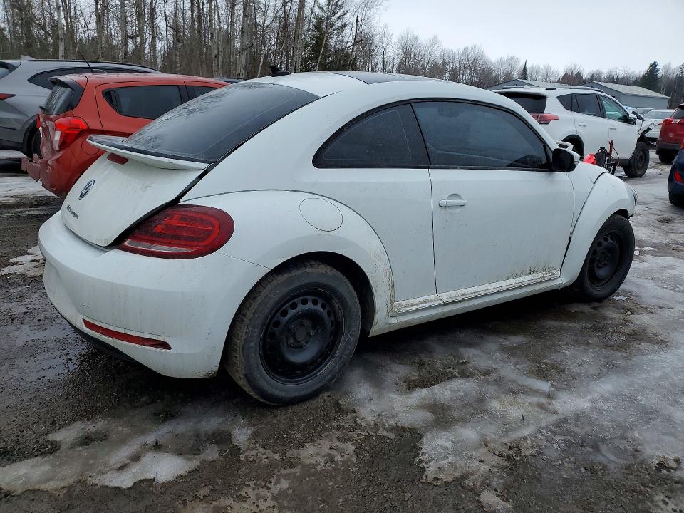 2017 Volkswagen Beetle მანქანა იყიდება აუქციონზე, vin: 3VWJ17AT9HM627370, აუქციონის ნომერი: 79525305