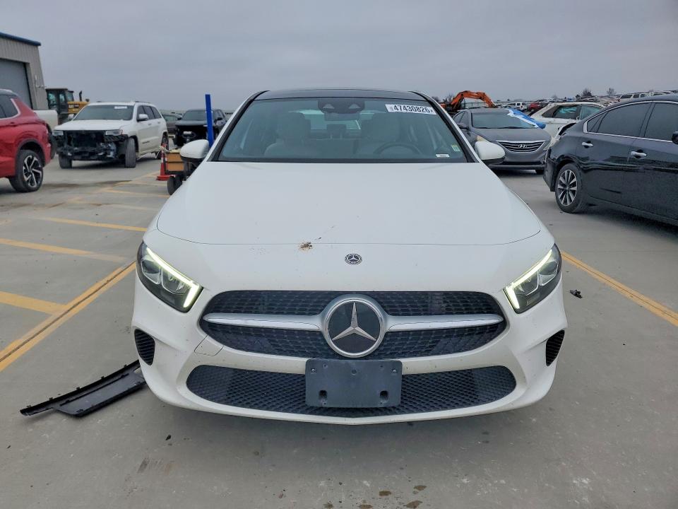 2019 Mercedes-benz A მანქანა იყიდება აუქციონზე, vin: WDD3G4FB4KW020783, აუქციონის ნომერი: 47430826