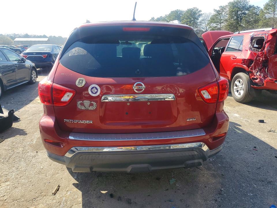 79702085 :رقم المزاد ، 5N1DR2MM7HC682431 vin ، 2017 Nissan Pathfinder مزاد بيع