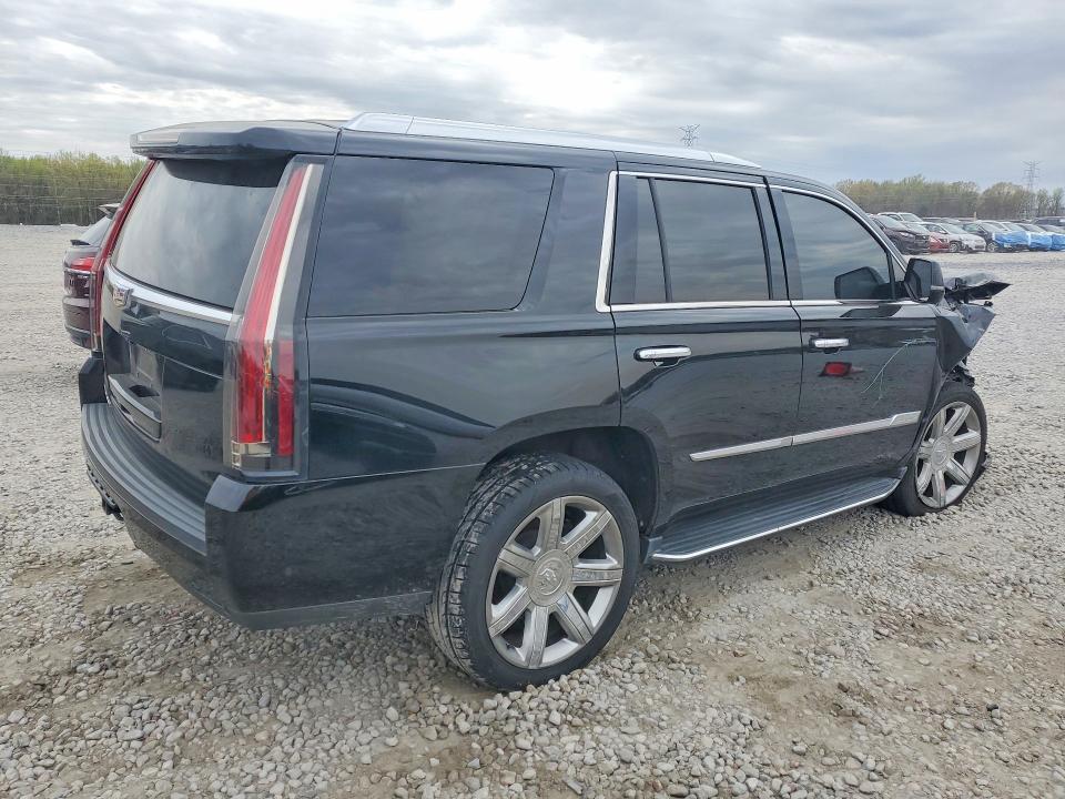 47449996 :رقم المزاد ، 1GYS3BKJ5KR282730 vin ، 2019 Cadillac Escalade مزاد بيع
