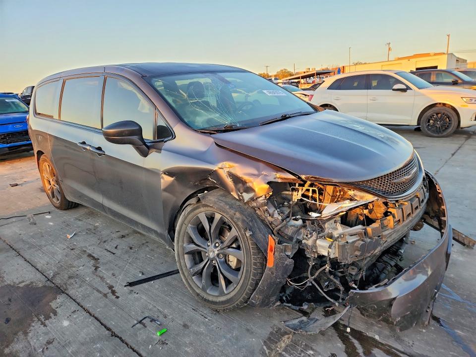 Aukcja sprzedaży 2019 Chrysler Pacifica, vin: 2C4RC1FG1KR573913, numer aukcji: 46945876