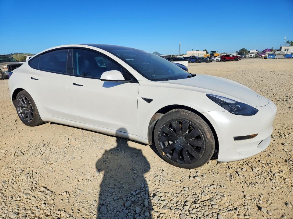 45658766 :رقم المزاد ، 5YJ3E1EB2MF097188 vin ، 2021 Tesla Model 3 مزاد بيع