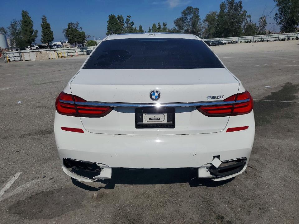 Продаж на аукціоні авто 2018 Bmw 750, vin: WBA7F0C55JGM23828, номер лоту: 47475406