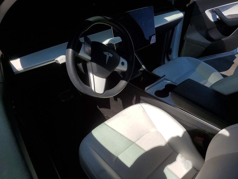 41962066 :رقم المزاد ، 5YJYGDEE3MF090942 vin ، 2021 Tesla Model Y مزاد بيع