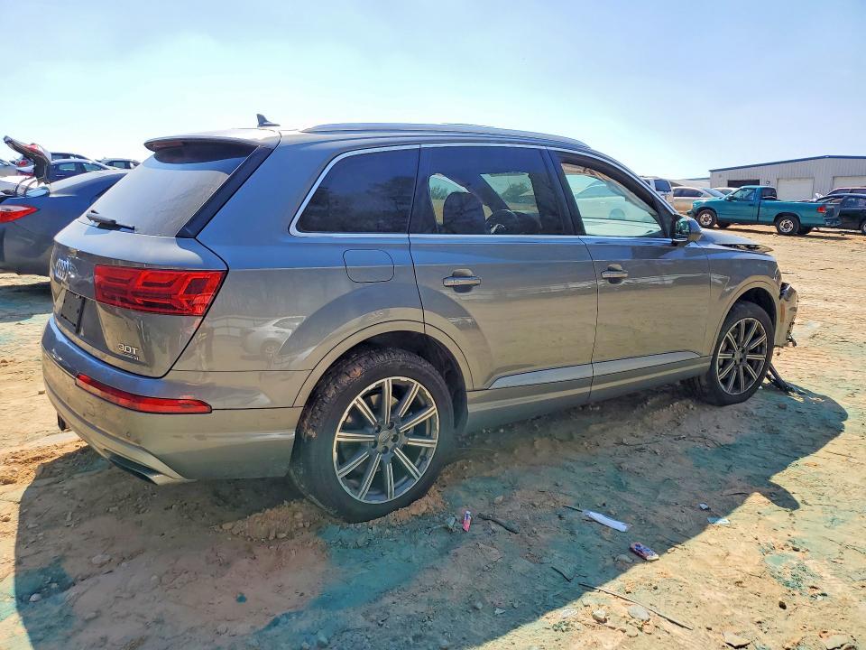 46414236 :رقم المزاد ، WA1LAAF74HD024868 vin ، 2017 Audi Q7 مزاد بيع