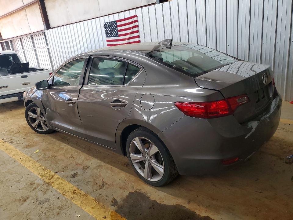 47116496 :رقم المزاد ، 19VDE1F77DE011631 vin ، 2013 Acura Ilx مزاد بيع