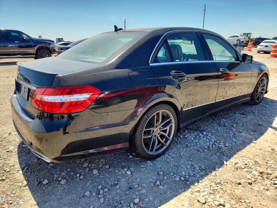 2011 Mercedes-benz E მანქანა იყიდება აუქციონზე, vin: WDDHF5GB3BA418738, აუქციონის ნომერი: 46020556