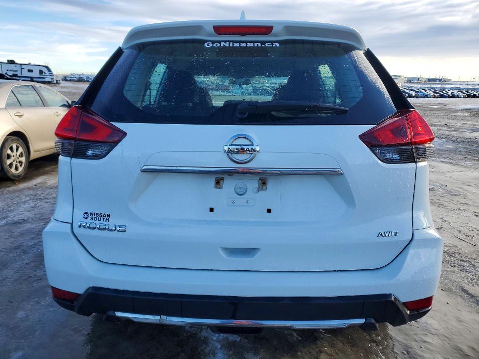 46098936 :رقم المزاد ، 5N1AT2MV9HC854147 vin ، 2017 Nissan Rogue مزاد بيع