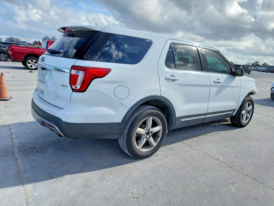 Продаж на аукціоні авто 2017 Ford Explorer, vin: 1FM5K8D84HGA37811, номер лоту: 79840685