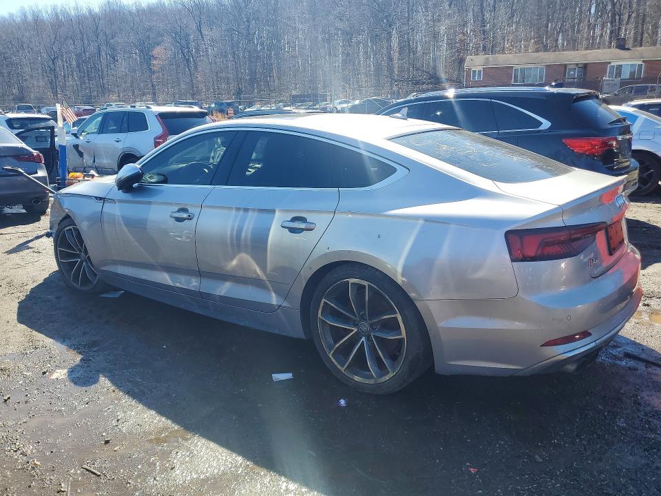 79426285 :رقم المزاد ، WAUC4CF50JA064960 vin ، 2018 Audi S5 مزاد بيع