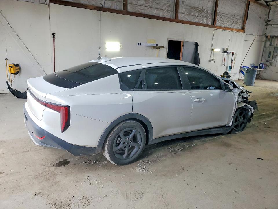 Продажа на аукционе авто 2025 Kia K4, vin: 3KPFT4DE2SE182907, номер лота: 79228295