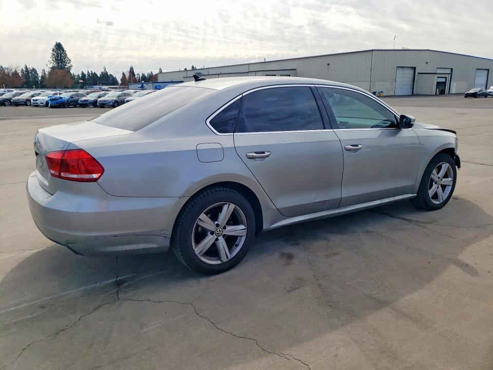 Aukcja sprzedaży 2013 Volkswagen Passat, vin: 1VWBH7A33DC128804, numer aukcji: 47971676