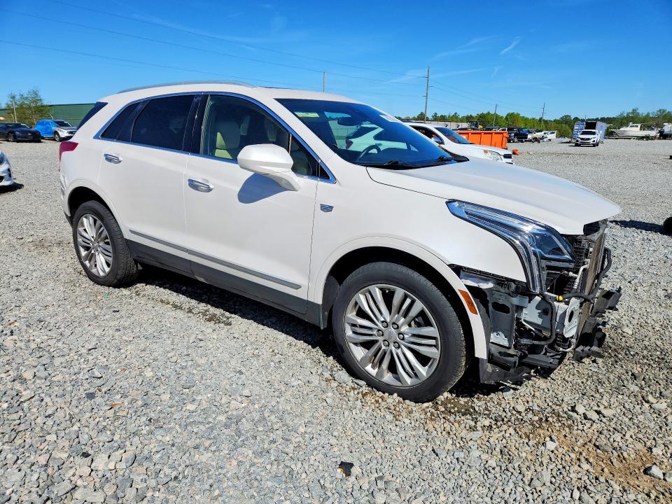 46285436 :رقم المزاد ، 1GYKNCRS6HZ259979 vin ، 2017 Cadillac Xt5 مزاد بيع