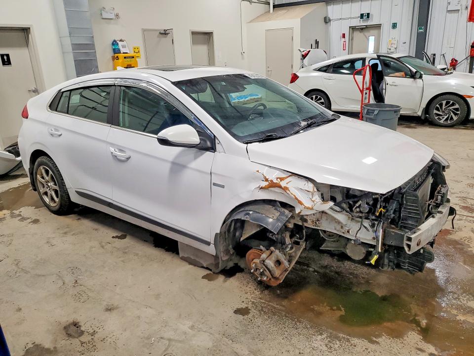 45452486 :رقم المزاد ، KMHC75LD8JU060652 vin ، 2018 Hyundai Ioniq مزاد بيع