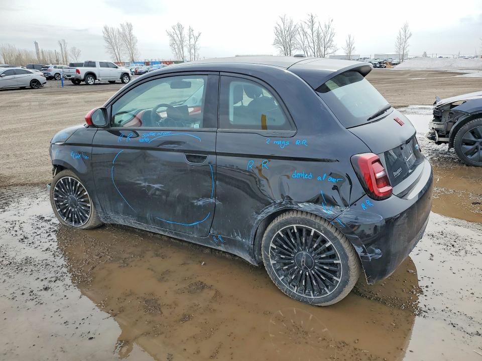 2024 Fiat 500 მანქანა იყიდება აუქციონზე, vin: ZFAFFAA48RX208073, აუქციონის ნომერი: 47732486