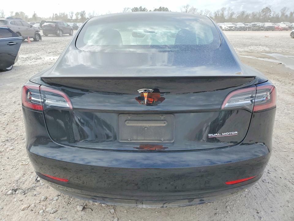 41833366 :رقم المزاد ، 5YJ3E1EC7MF849833 vin ، 2021 Tesla Model 3 مزاد بيع